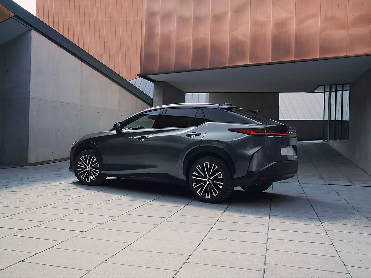 2022-lexus-rz-campaign-presales-ext-feature-overlay-stunning-looks-powerful-4x3-1440x1080.jpg