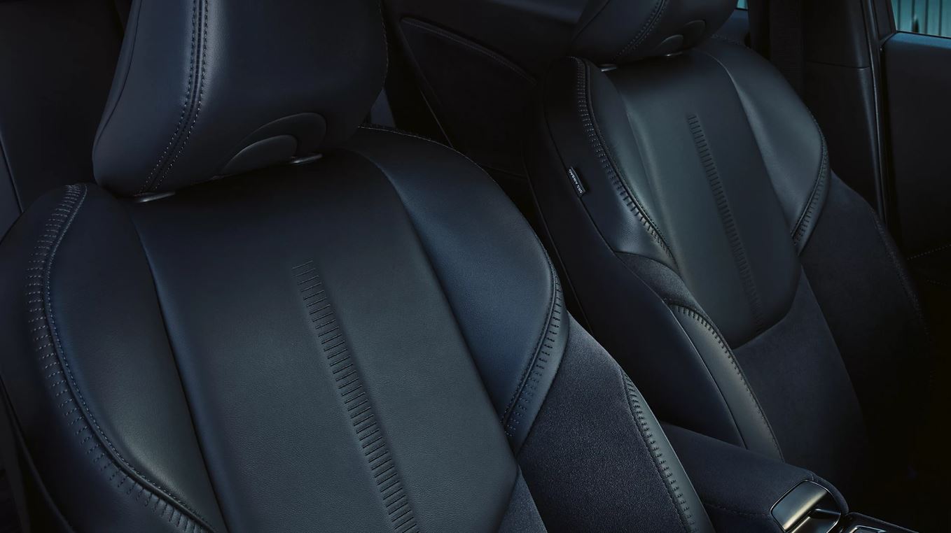 Nuovo Lexus RZ Full Electric interni